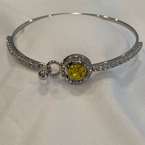 Costume jewelry Citrine and diamond bracelet